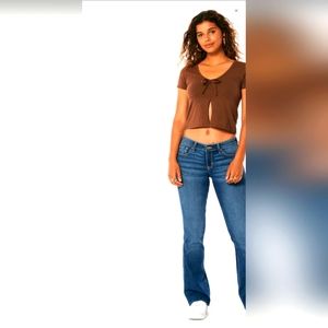 Hollister Low Rise Boot Cut Size 7-R